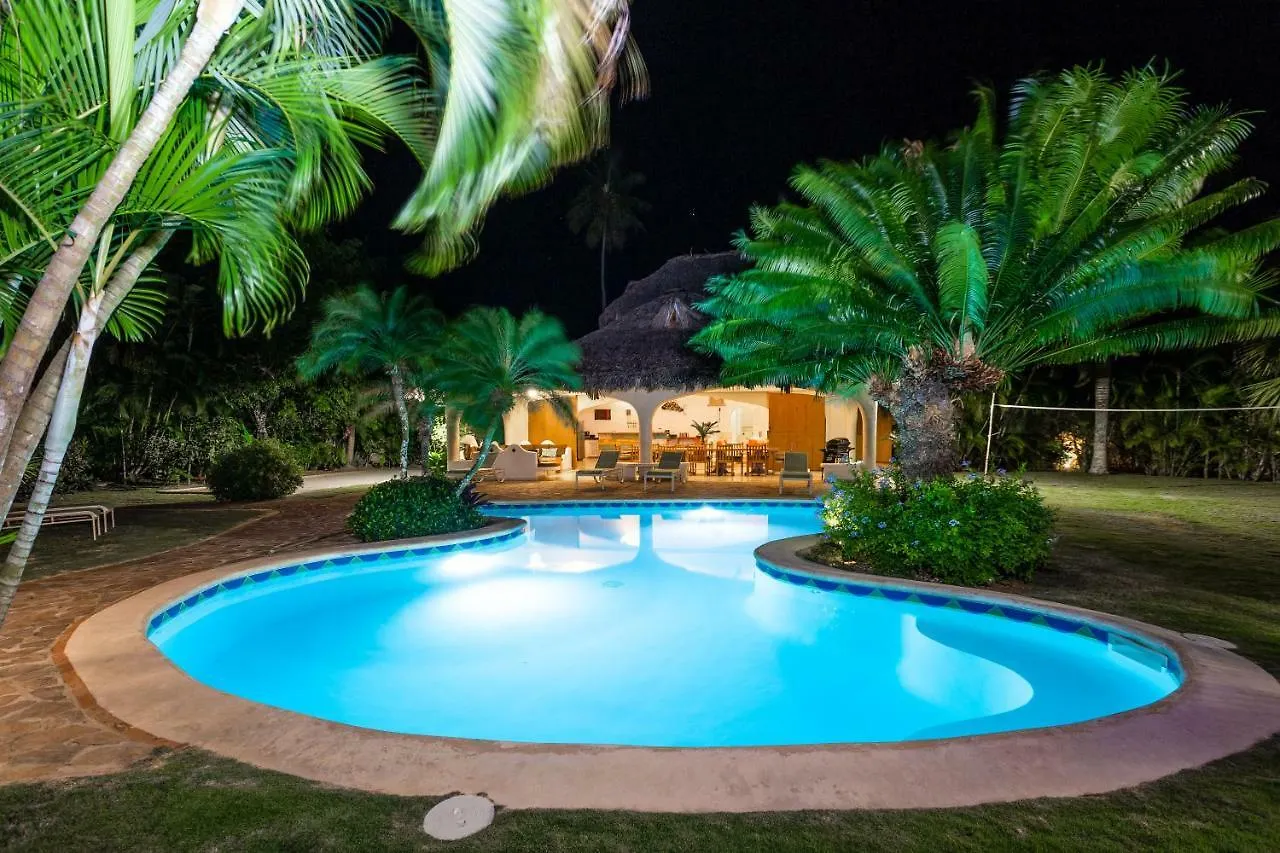 Villa San Lucas 拉斯特拉纳斯 0*,